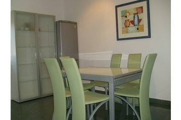 Croaţia Privát Kaštel Štafilić, Exteriorul